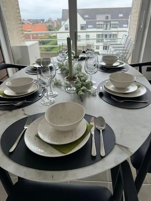 Julo Oostende Daire